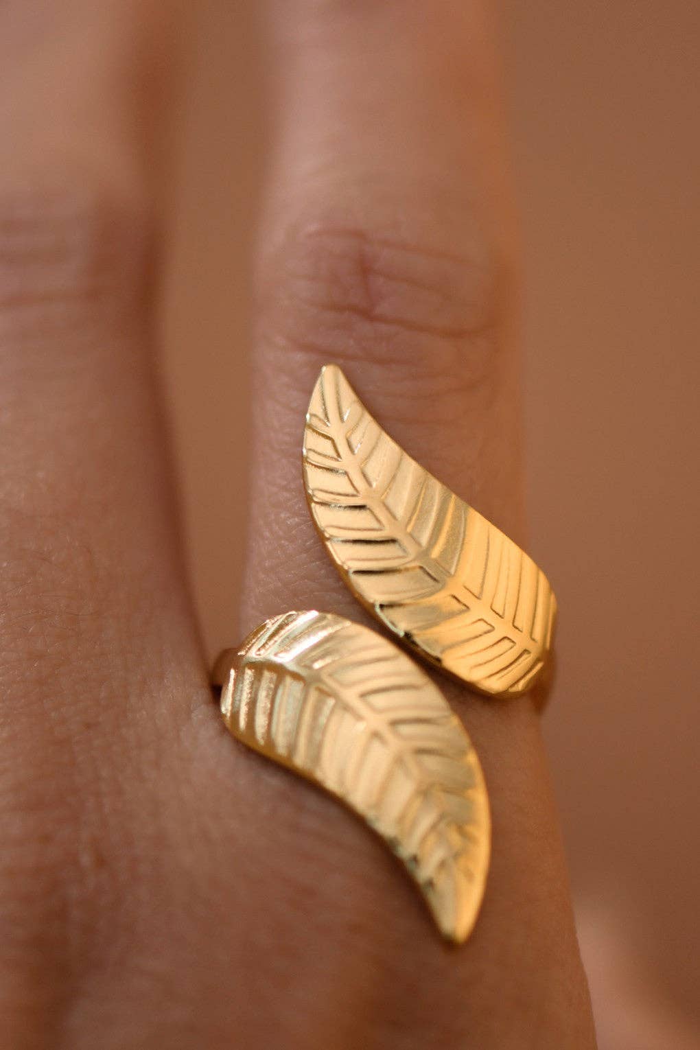 18K Gold Plated Waterproof Stainless Steel Ring - 7939