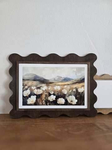 Scalloped Frames