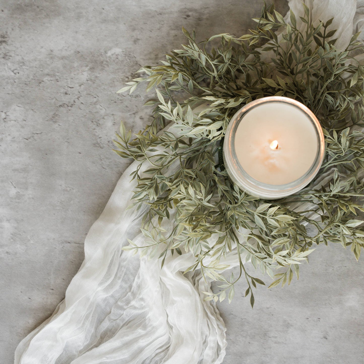 12" MINI FICUS CANDLE RING