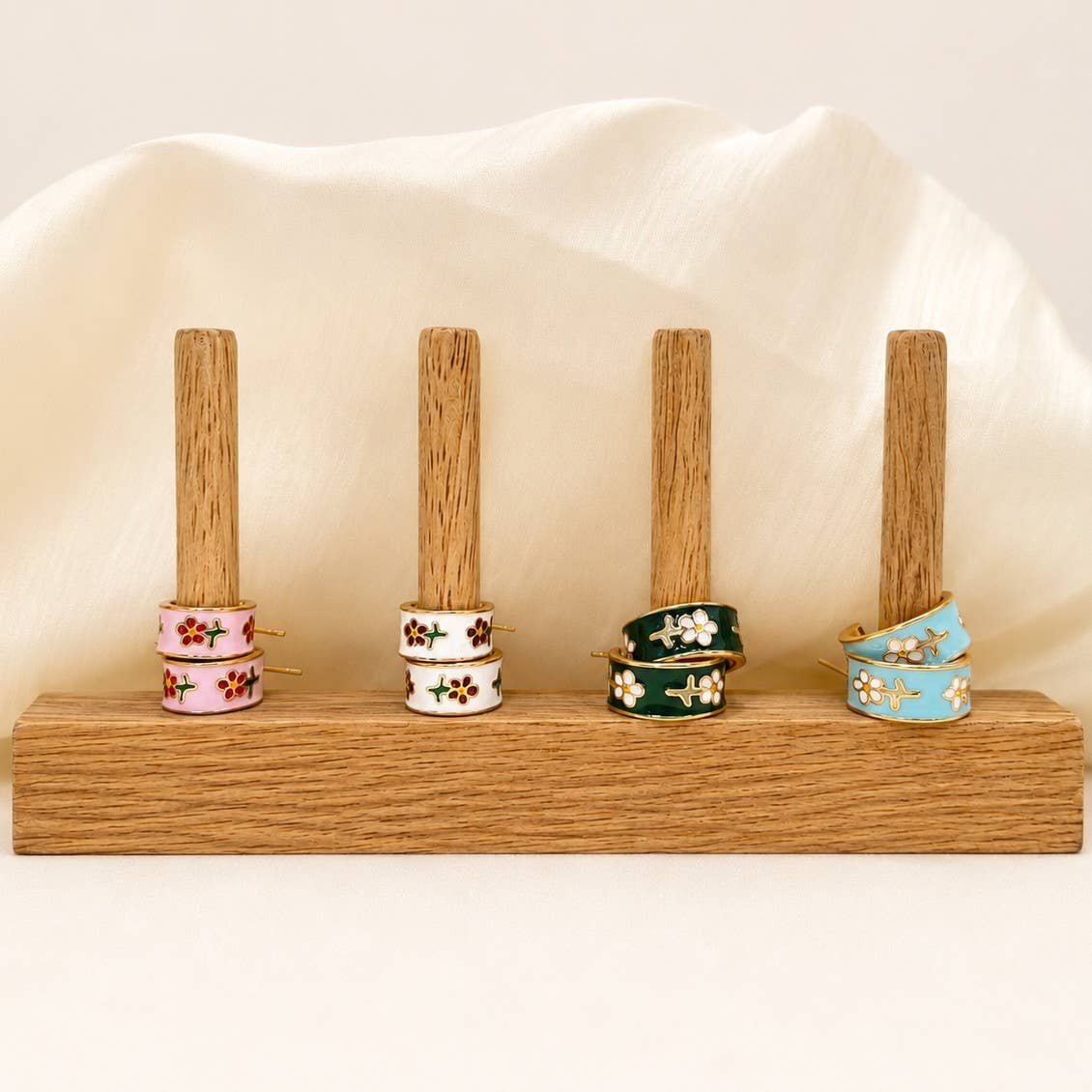 Garden Meadow Flower Enamel Huggie Hoop Earrings | 40E512