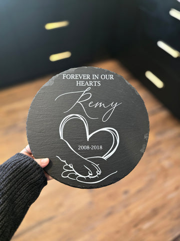 Round dark gray slate stone with pet loss memorial printed