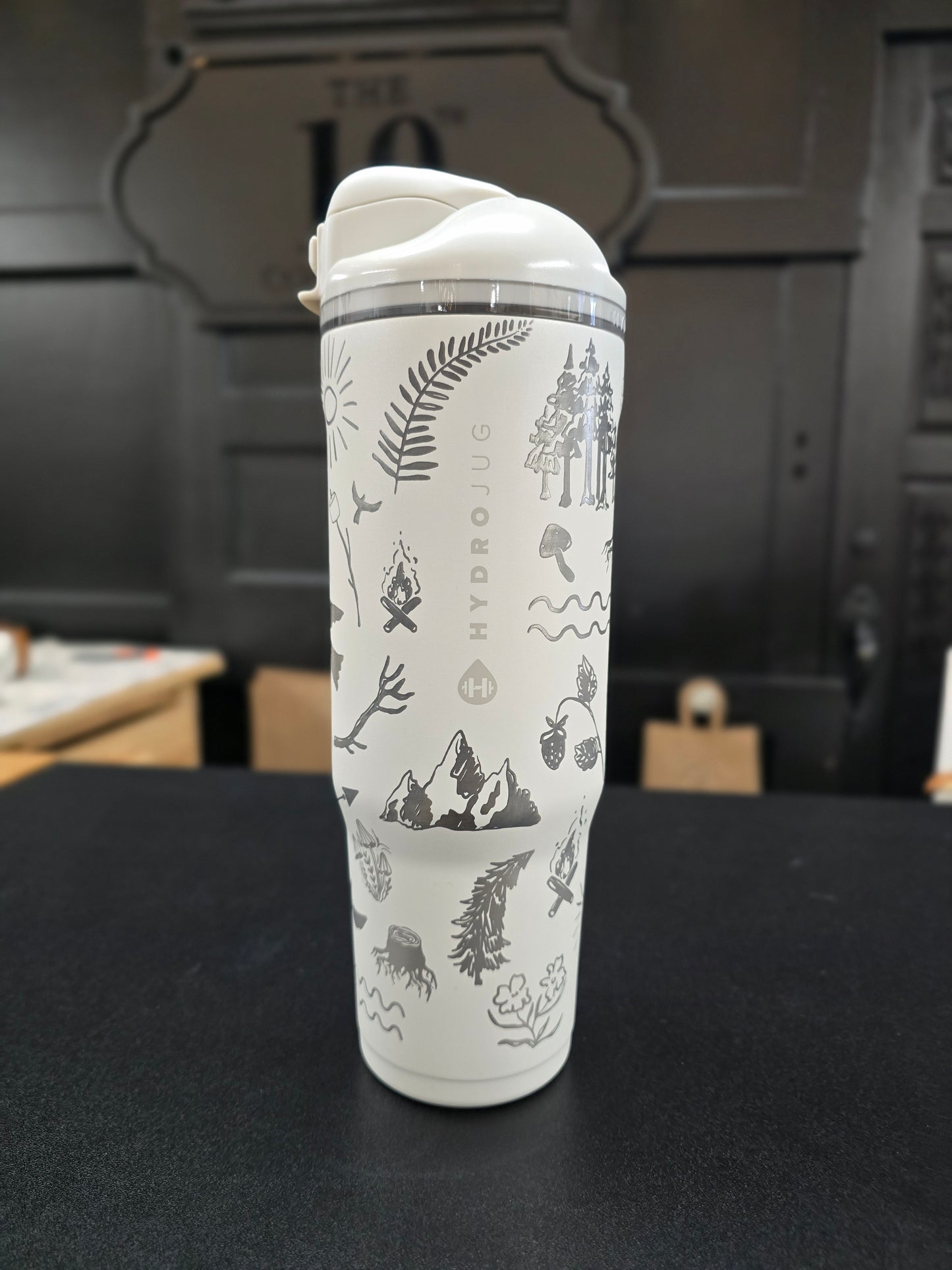 Full Wrap Engrave - Linen Hydrojug 32oz Ease2o