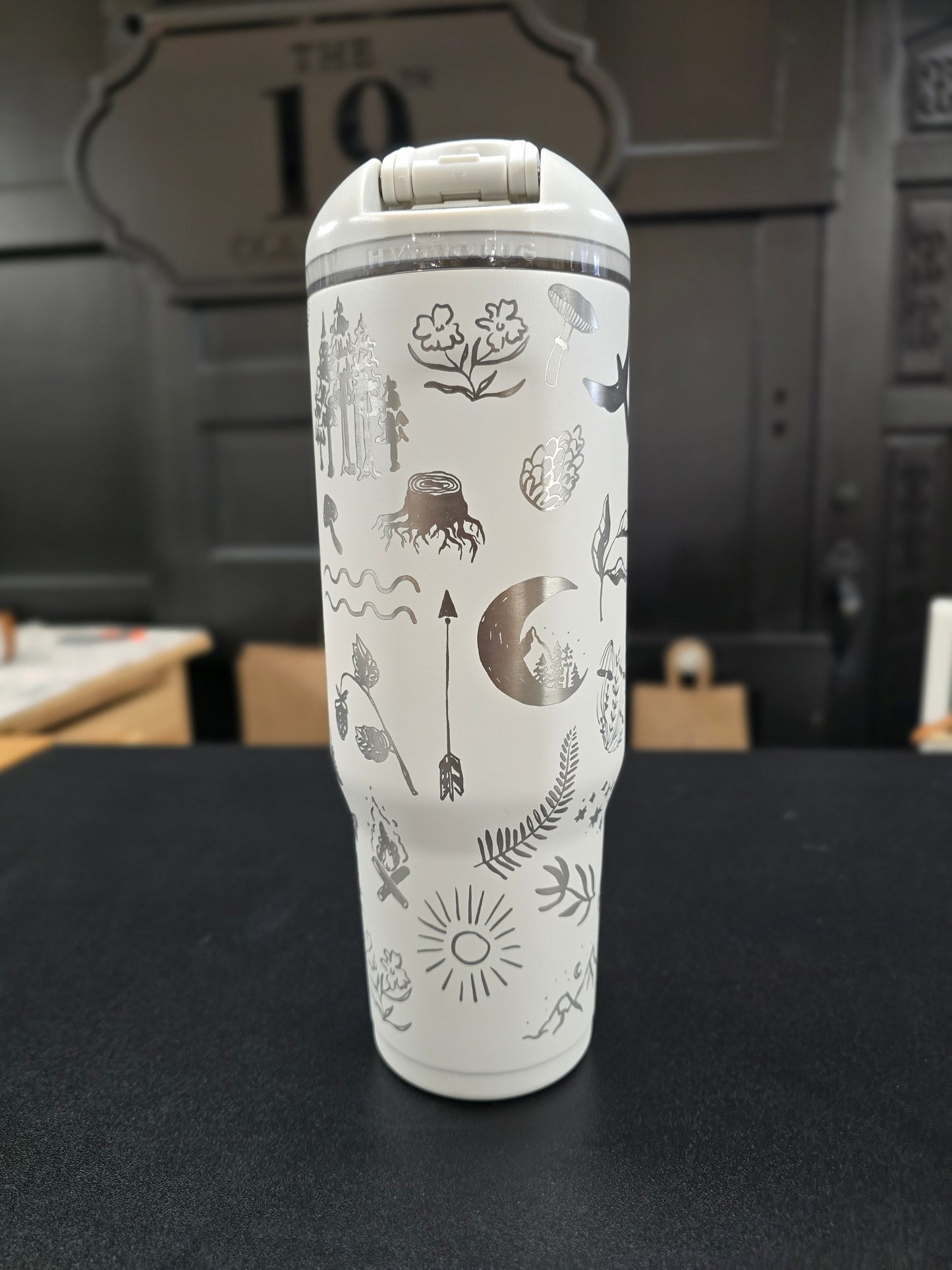 Full Wrap Engrave - Linen Hydrojug 32oz Ease2o