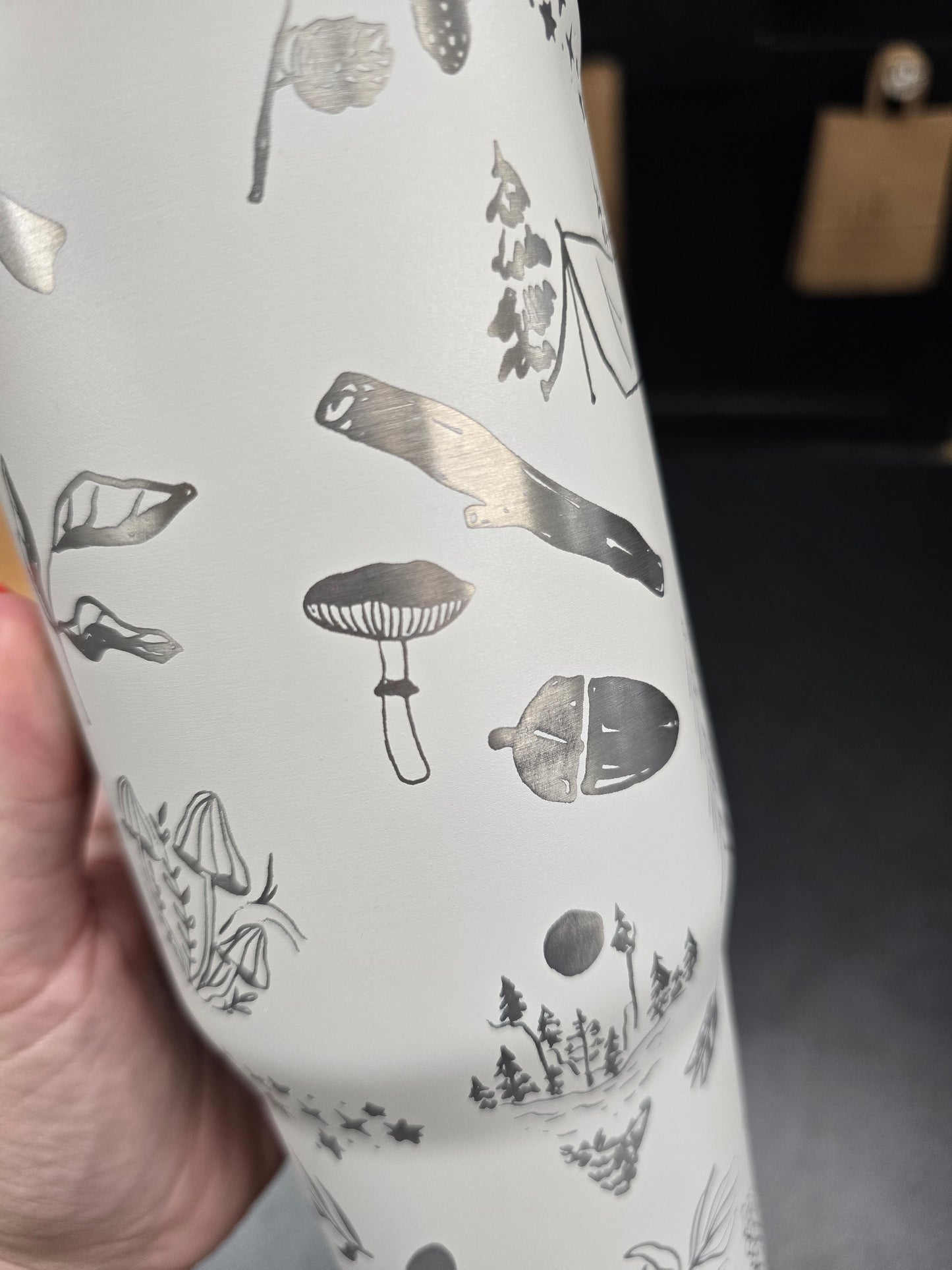 Full Wrap Engrave - Linen Hydrojug 32oz Ease2o