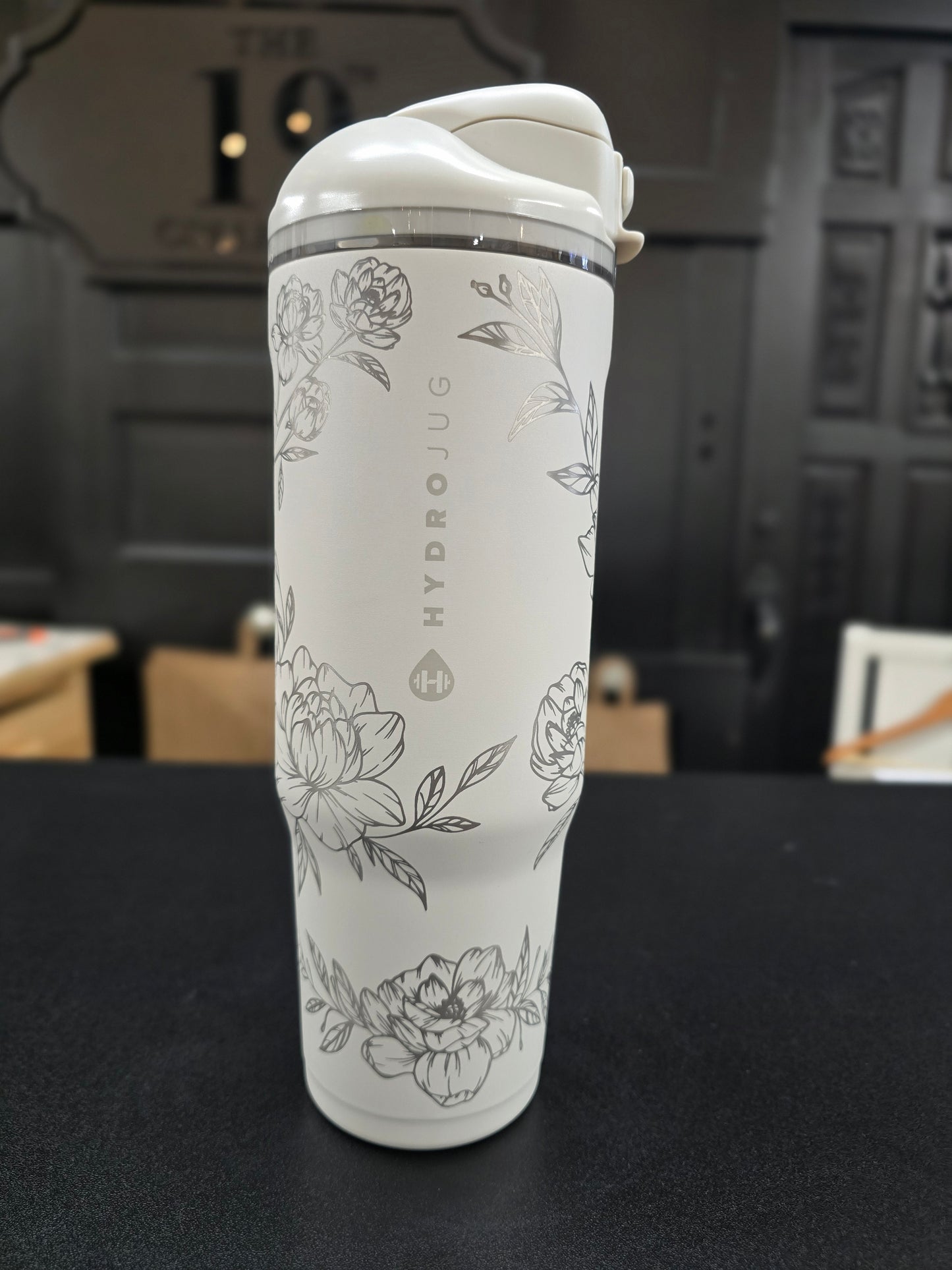 Full Wrap Engrave - Linen Hydrojug 32oz Ease2o