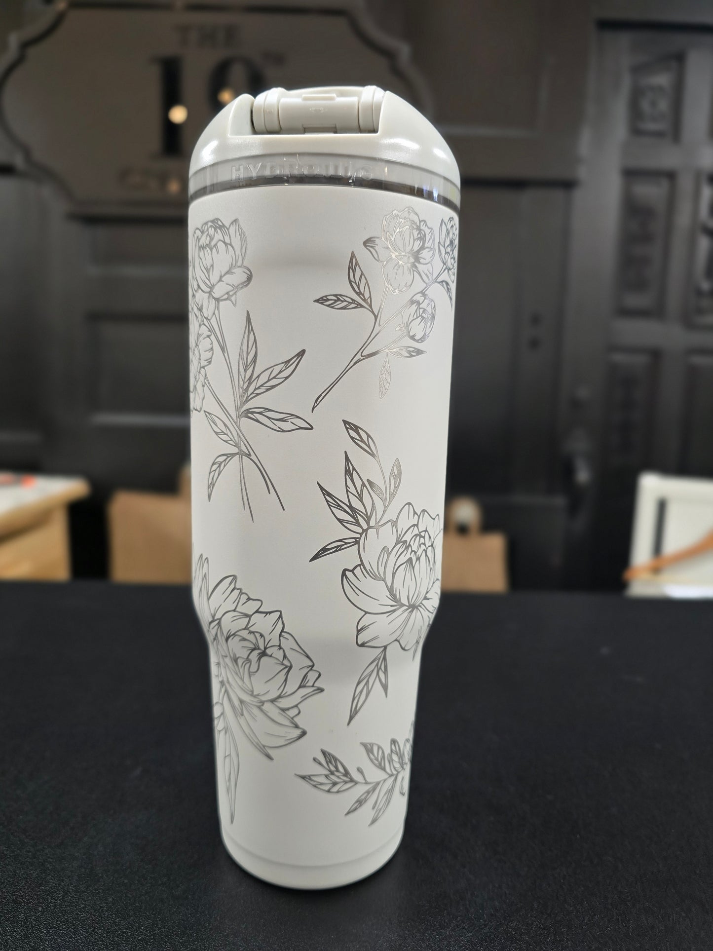 Full Wrap Engrave - Linen Hydrojug 32oz Ease2o