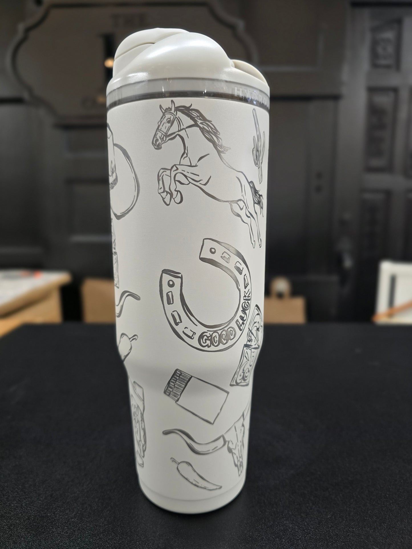Full Wrap Engrave - Linen Hydrojug 32oz Ease2o