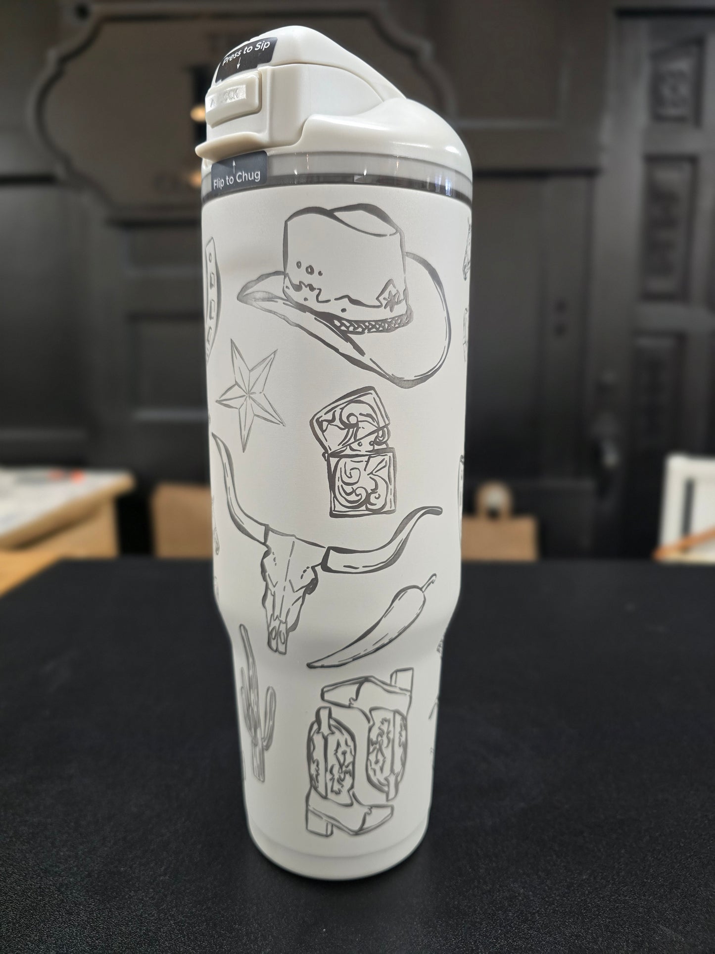 Full Wrap Engrave - Linen Hydrojug 32oz Ease2o