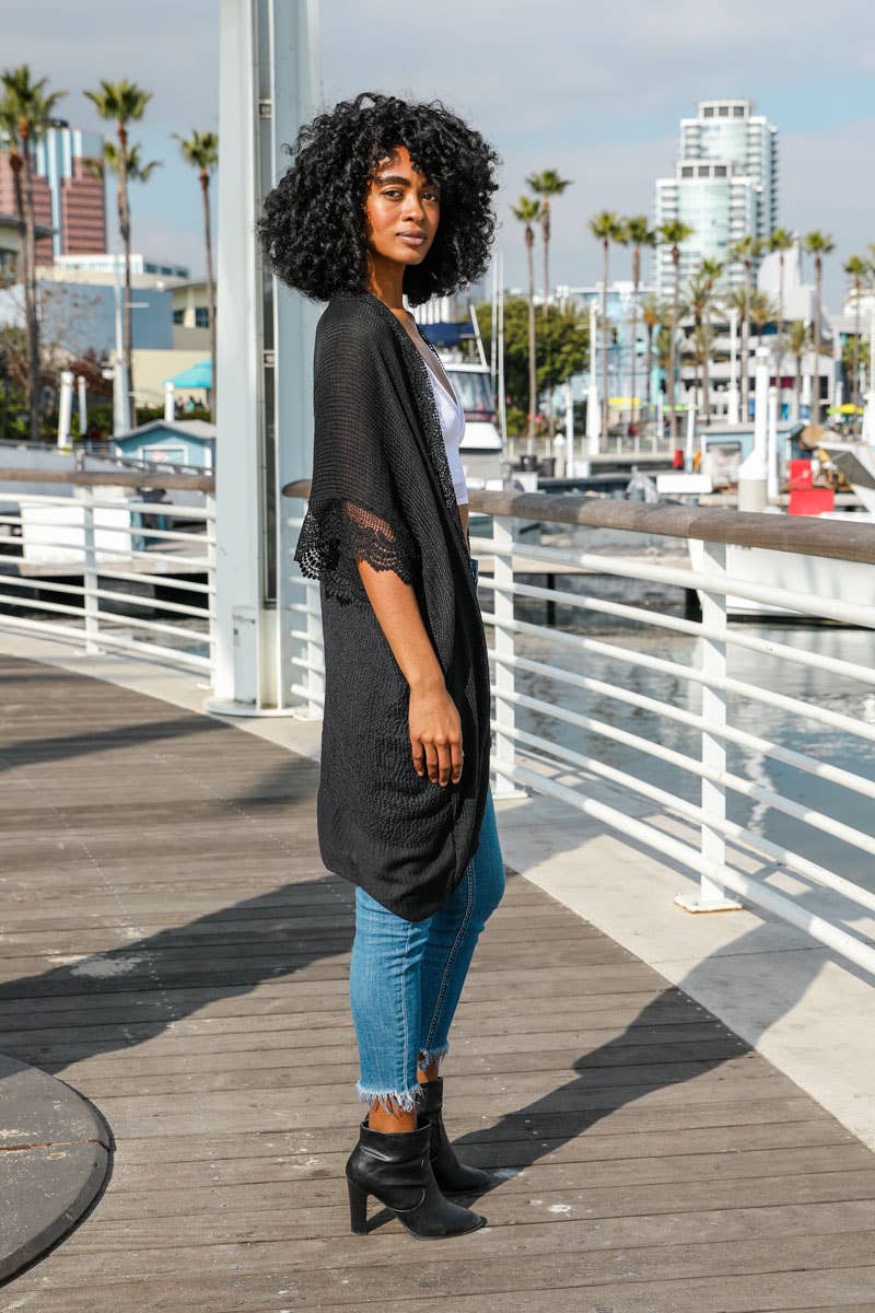 Sophisticated Scallop Lace Kimono – Ideal for Summer ☀️