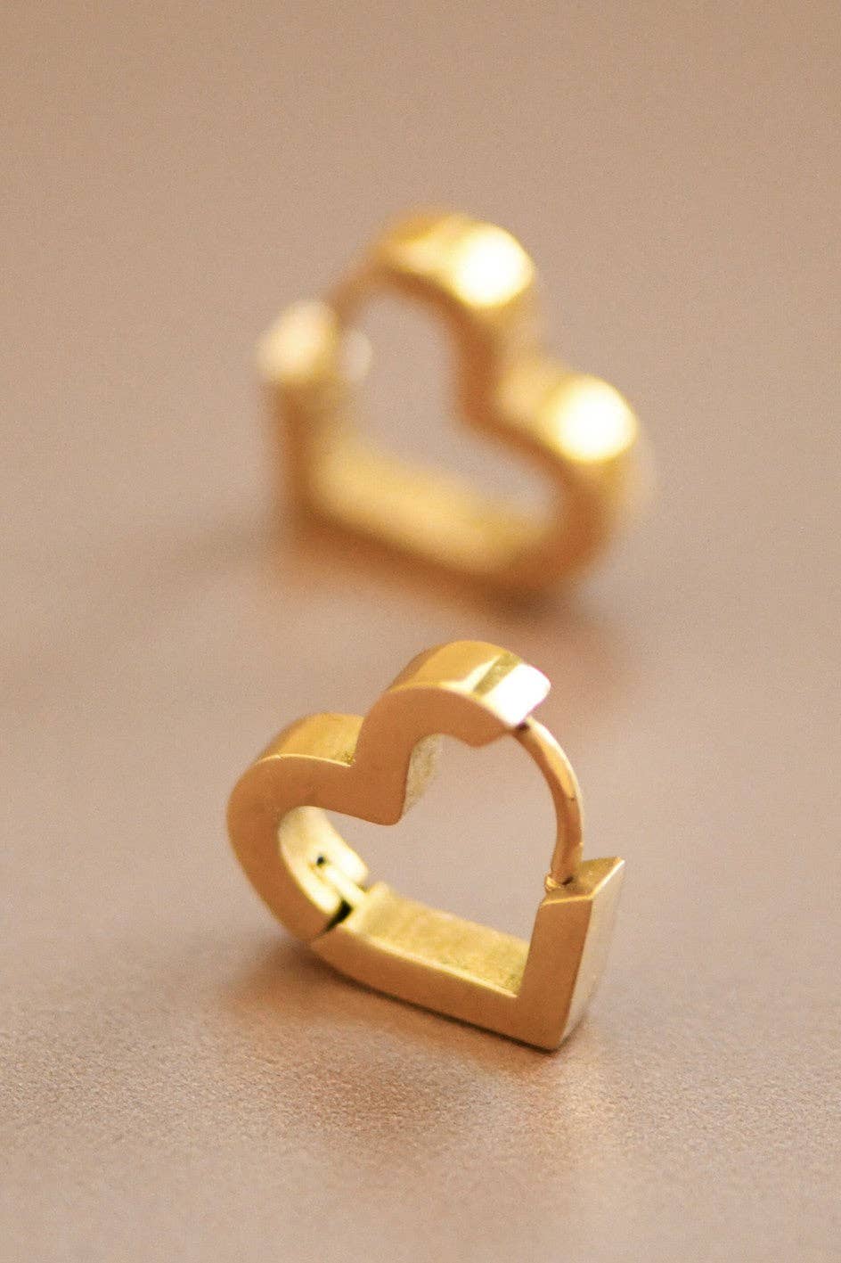 18K Gold Plated Waterproof Stainless Steel Hoop Earrings - 7010