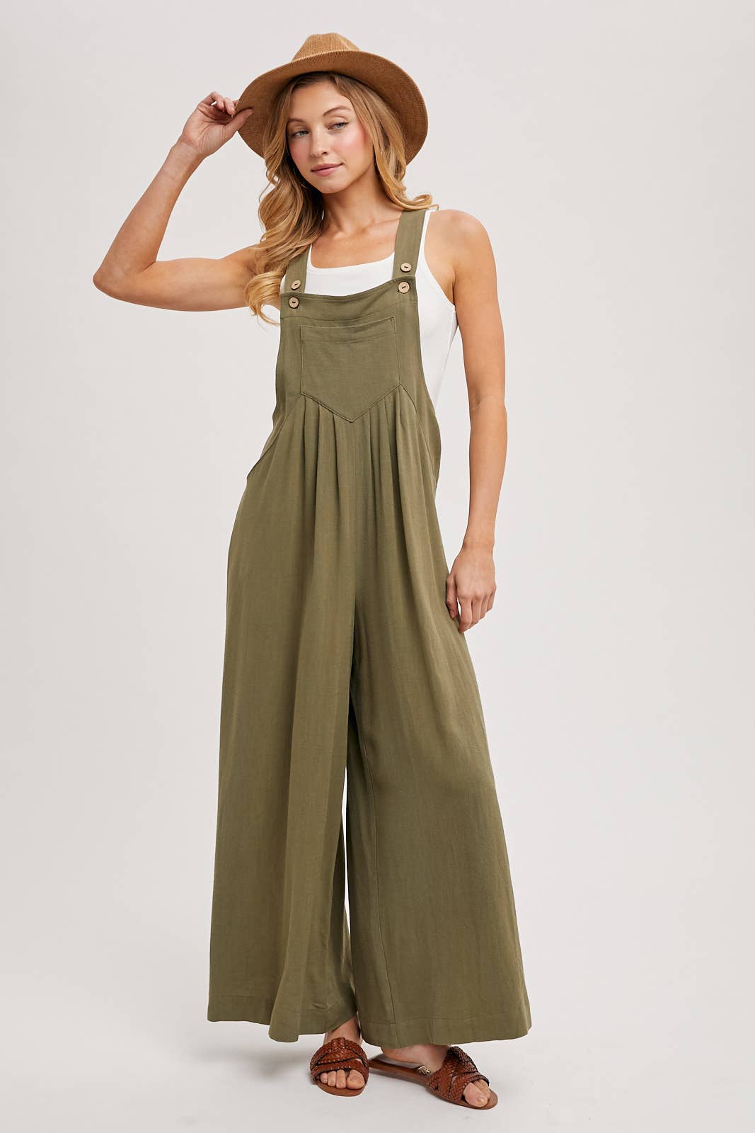 FLOWY WIDE LEG OVERALL JUMPSUIT