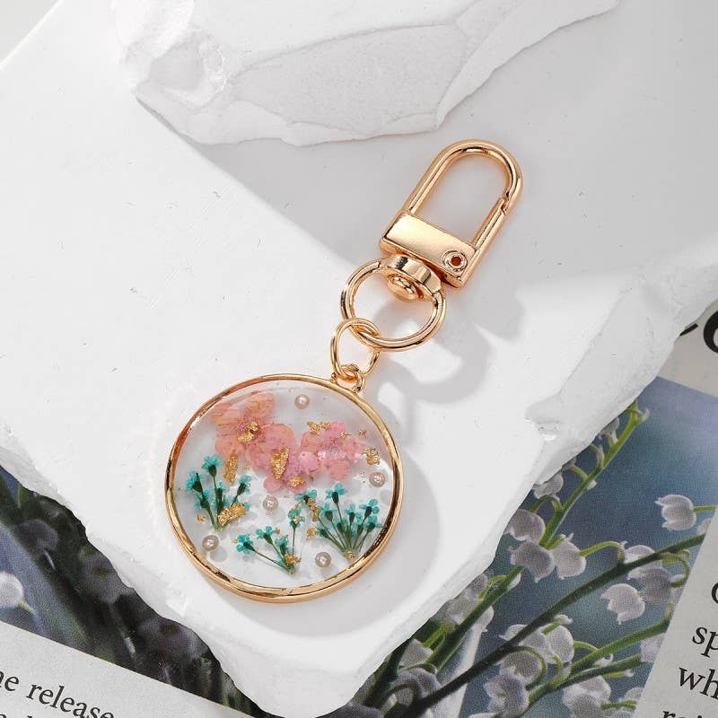 BAG CHARM-PRESSED DRIED FLOWER HEART ROUND |