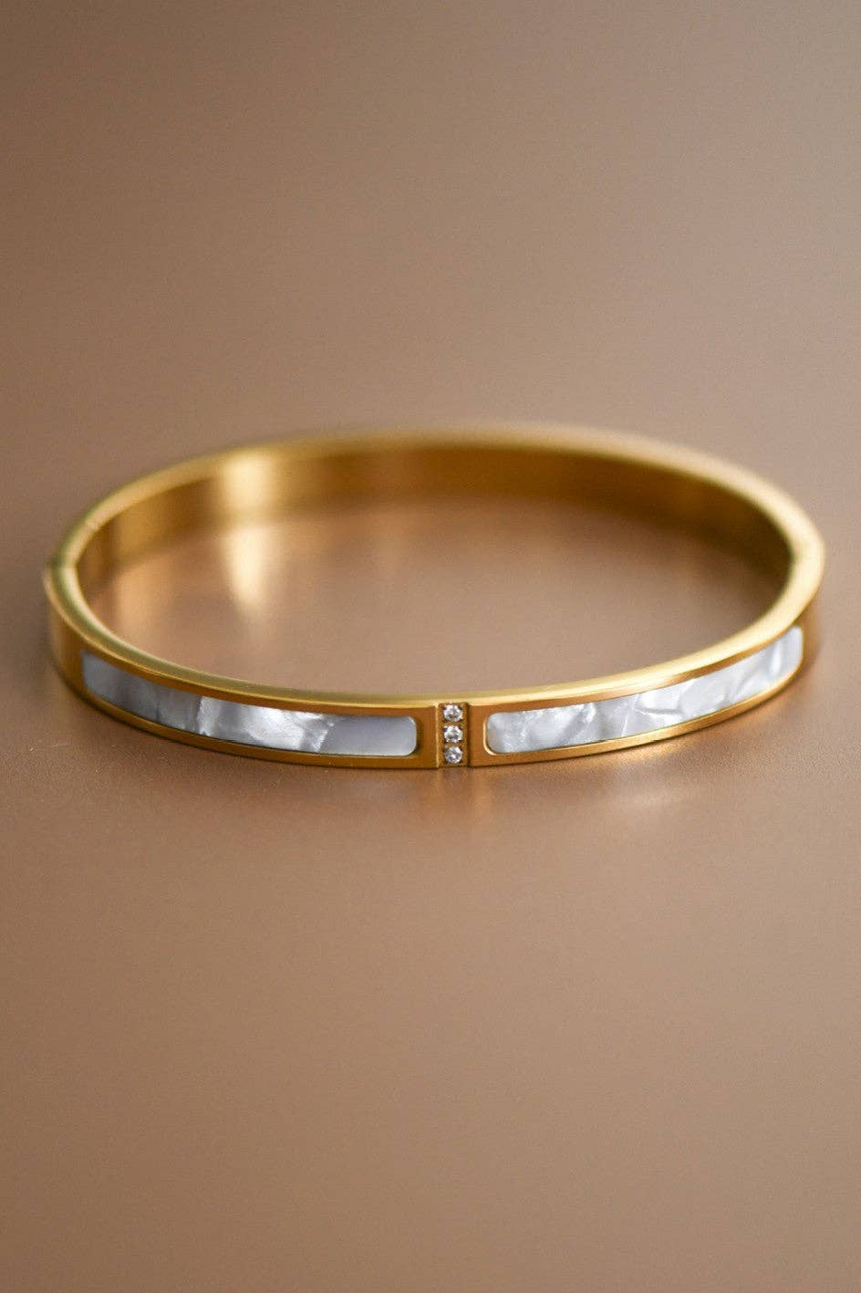 18K Gold Plated Waterproof Stainless Steel Bangle - 7493
