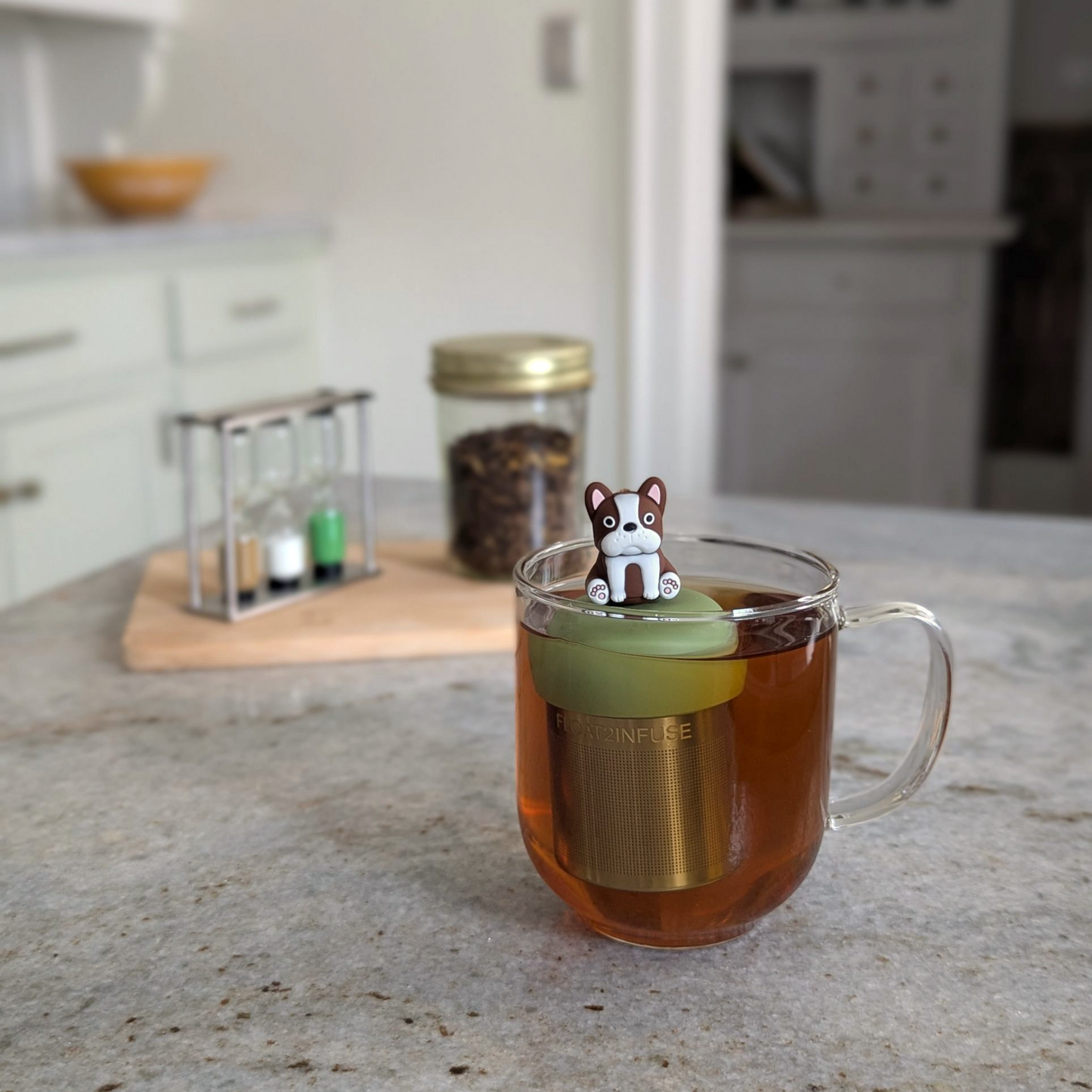 Terrier | Floating Tea Infuser | Green Base | Brown Dog