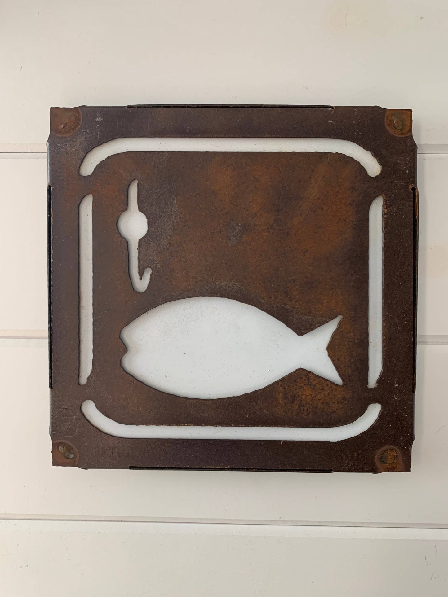 Metal Fishing Sign