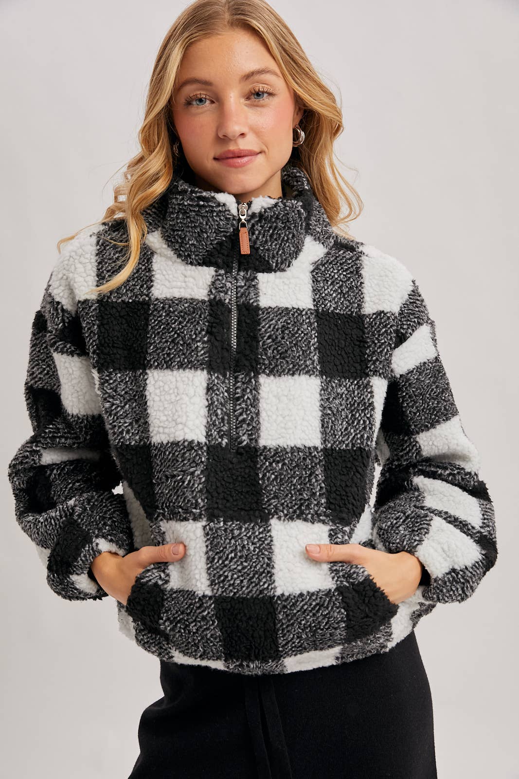 PLAID QUARTER ZIP HIGH COLLAR FLEECE PULLOVER