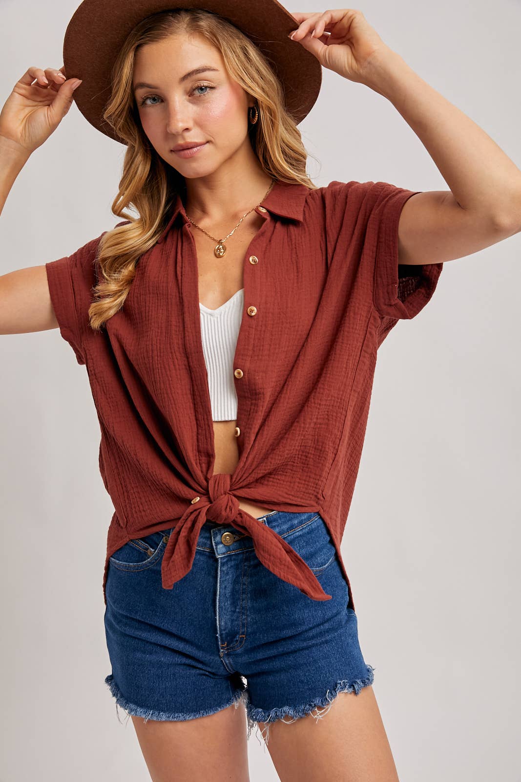 ESSENTIAL BUTTON UP COTTON SHIRT