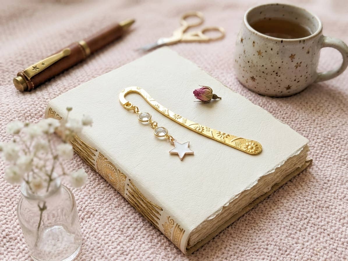White Star Metal Hook Bookmark With Gems