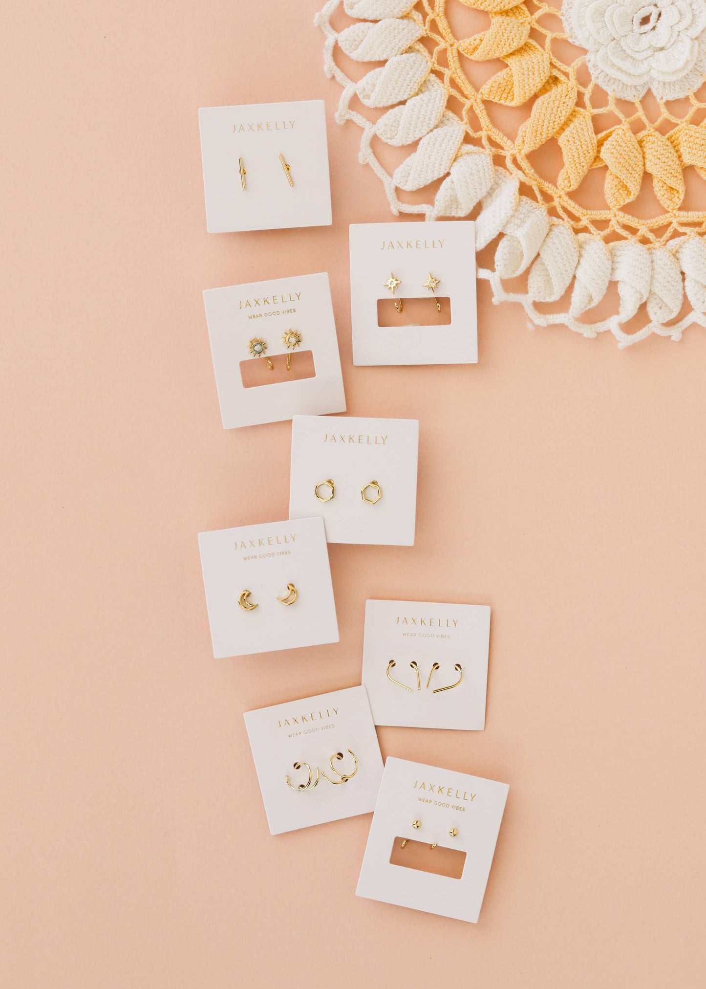 Minimalist - Spiral - Gold Earrings