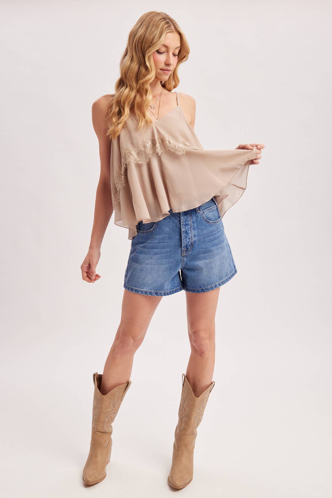 LACE TRIMMED V-NECK LAYOR CAMISOLE TOP