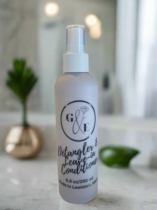 Detangler + Leave In Conditioner Spray - Peppermint & Tea Tree