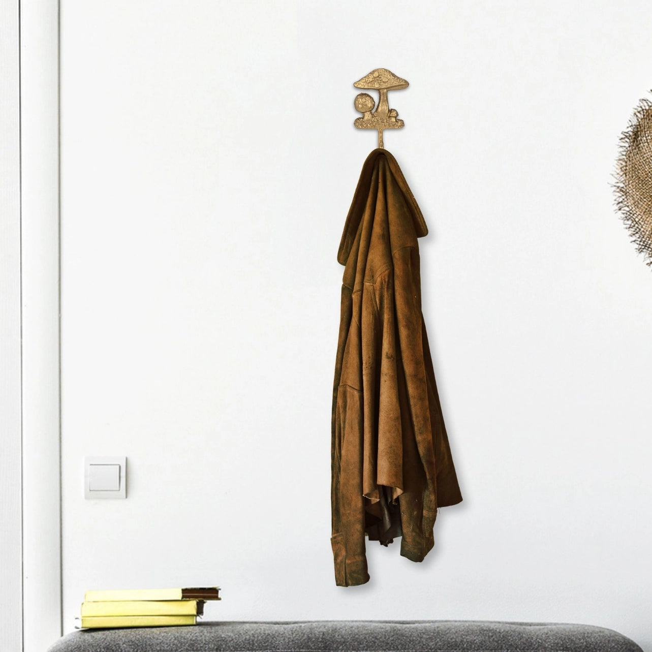 Mythra Golden Mushroom Medley Cast Iron Wall Hook
