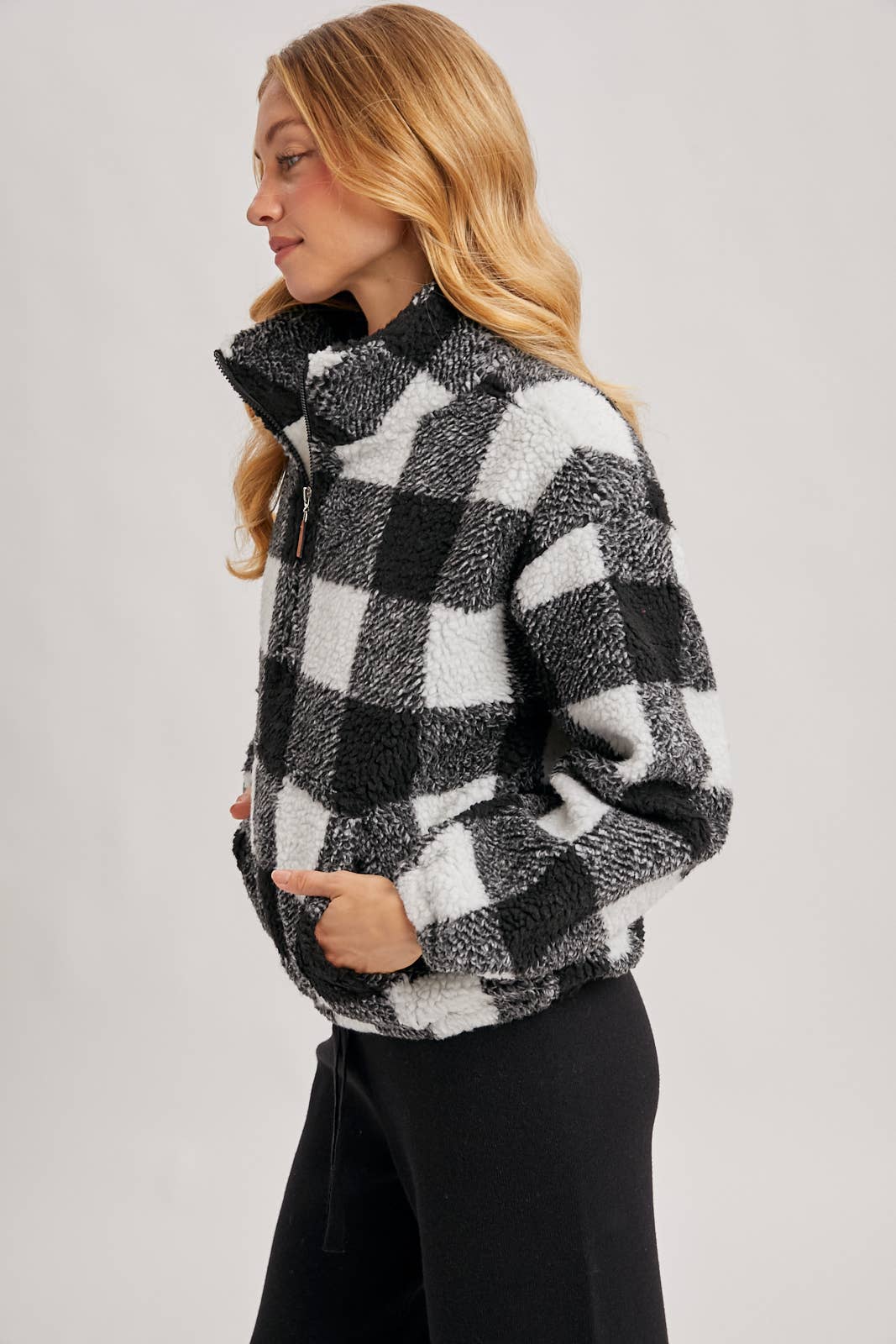PLAID QUARTER ZIP HIGH COLLAR FLEECE PULLOVER