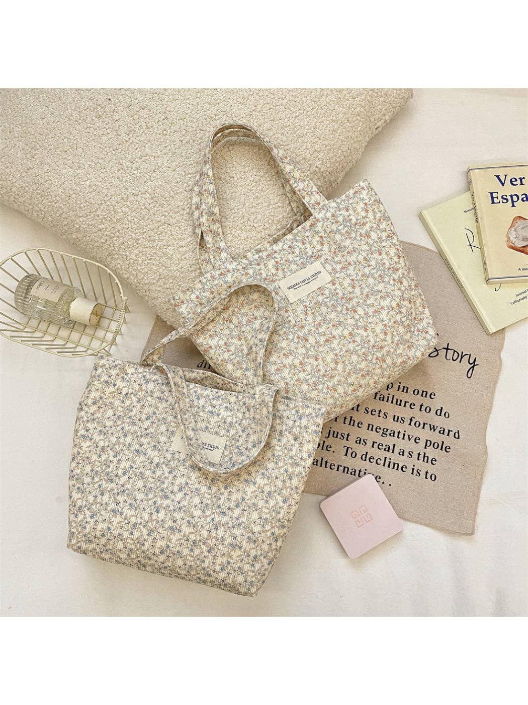 Cosbai - Vintage Floral Everyday Tote