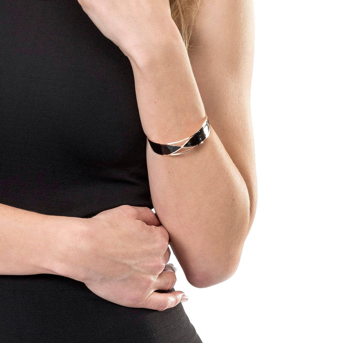 Hypoallergenic Stainless Steel Oval Bracelet