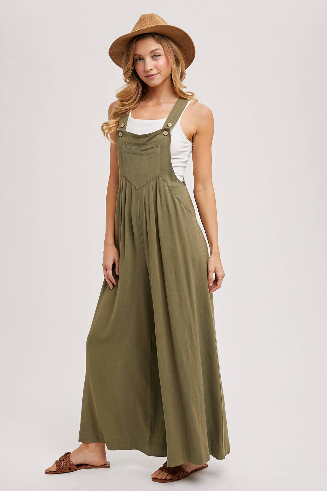 FLOWY WIDE LEG OVERALL JUMPSUIT