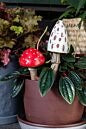 Spore Plant Stick 2"x 6.5" - Red Mushroom